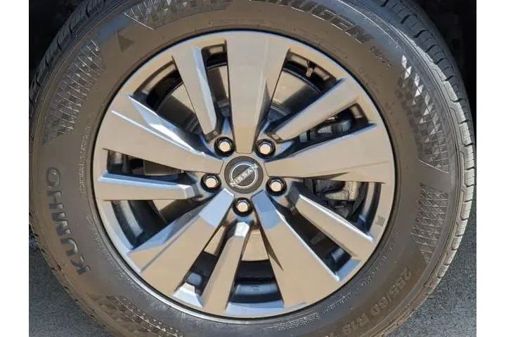 $25749 : Nissan Pathfinder 2023 SV 4d image 10