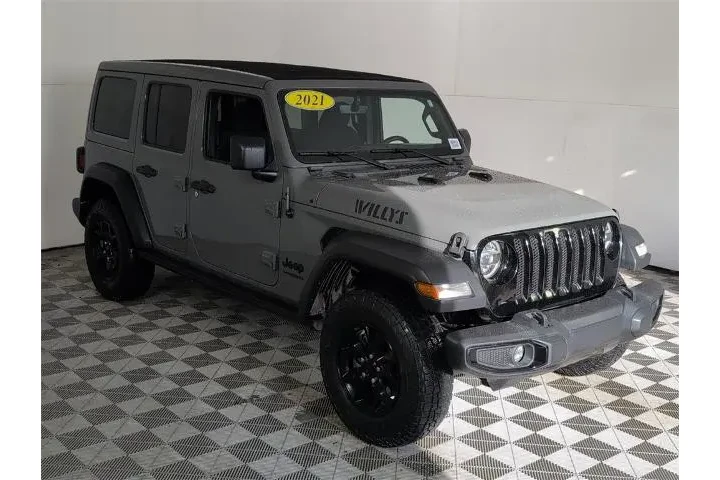 $30498 : Jeep Wrangler Unlimited 2021 image 2