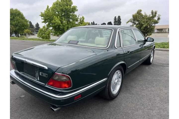 $8500 : 1995 XJ-Series XJ6 image 10