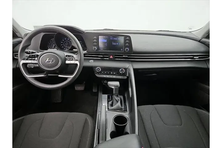 $20998 : Hyundai ELANTRA 2023 SEL 4dr image 9