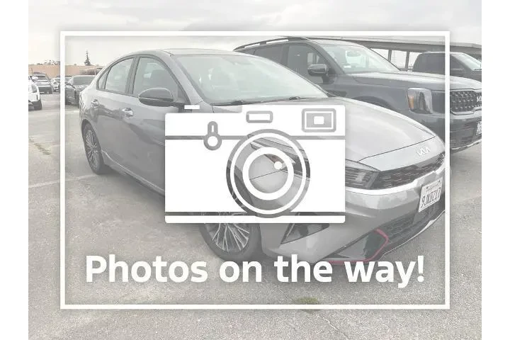 $23905 : Kia Forte 2023 GT-Line 4dr S image 1