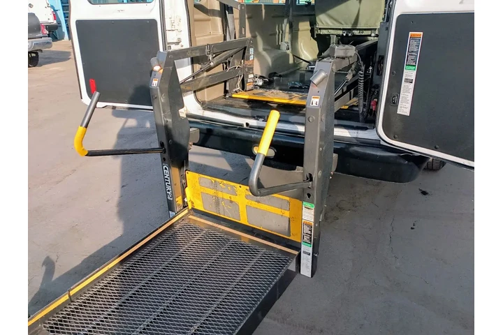 $14995 : 2012 FORD E250 CARGO image 5