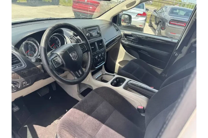 $4997 : 2014 Grand Caravan SXT image 9