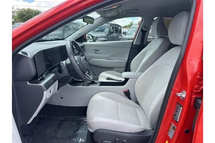 $21499 : Hyundai KONA 2024 AWD SEL 4d image 9