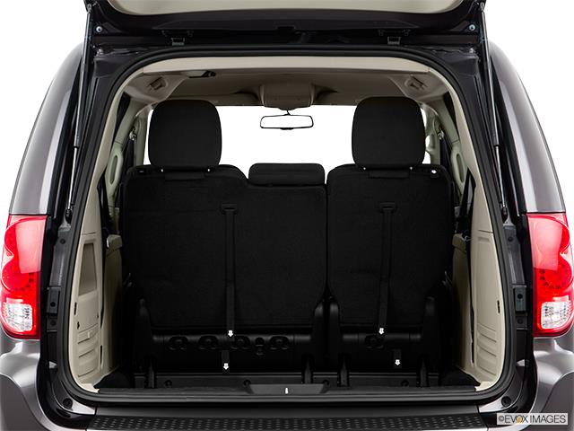 2016 Grand Caravan image 5