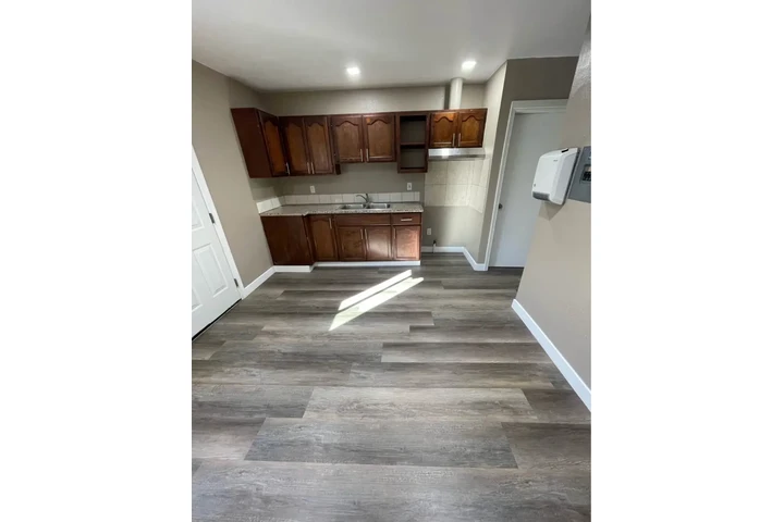 $1800 : Apartamento de 1 recámara image 4