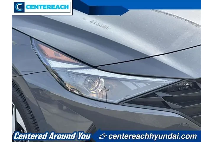 $17555 : Hyundai ELANTRA 2023 SEL 4dr image 8