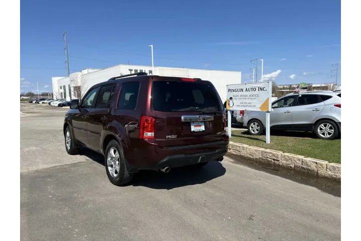 $10990 : 2012 Pilot EX-L w/DVD image 5