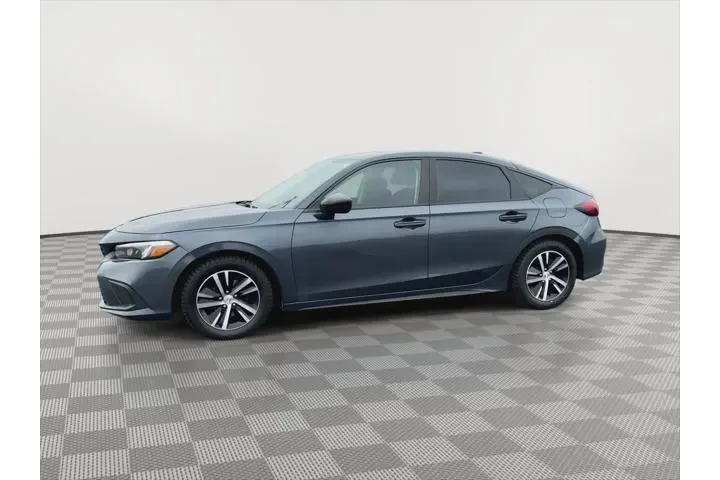 $24500 : Honda Civic 2023 LX 4dr Hatc image 4