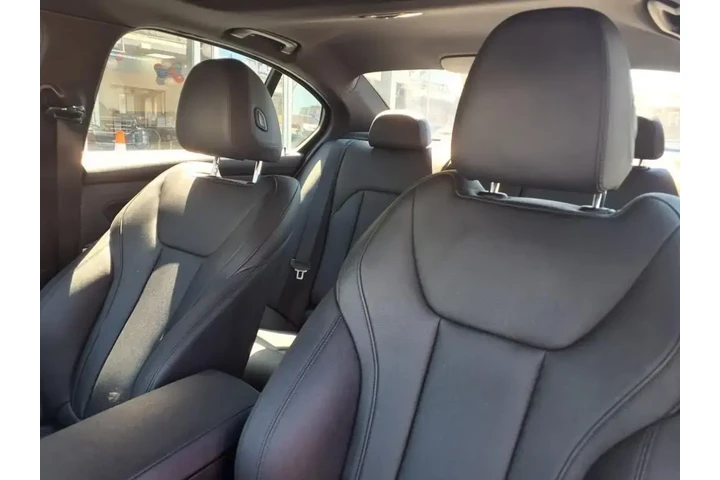 $21599 : BMW 3 Series 2021 AWD 330i x image 5