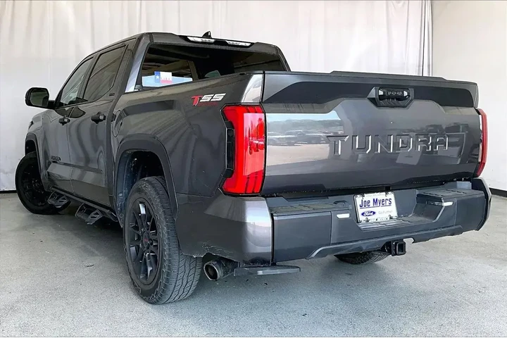 $39991 : Toyota Tundra 2023 4x2 SR5 4 image 4