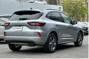 $22995 : Ford Escape 2023 ST-Line 4dr thumbnail