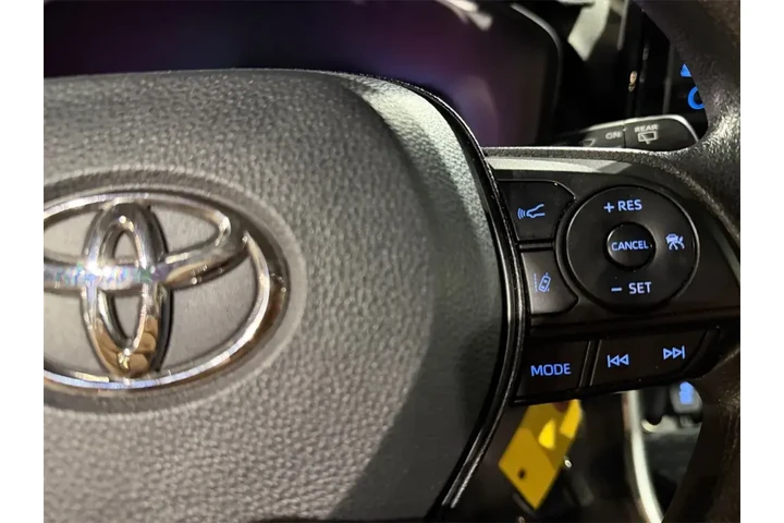 $25500 : Toyota RAV4 2022 AWD LE 4dr image 7