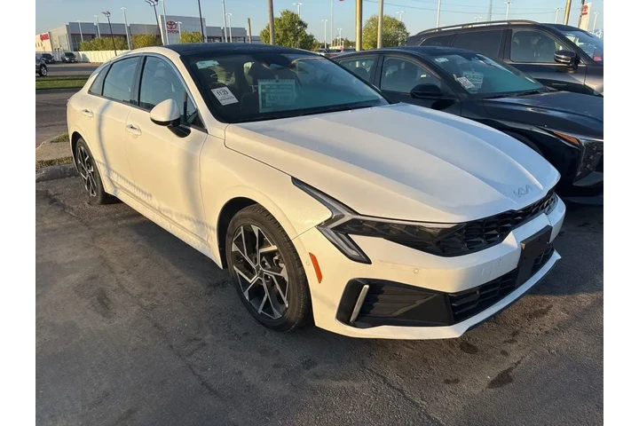 $31999 : 2025 K5 EX image 1