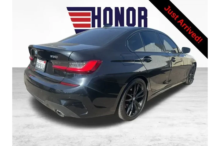 $22988 : BMW 3 Series 2020 330i 4dr S image 3