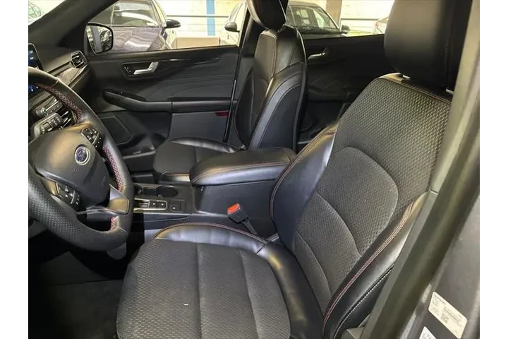 $26500 : Ford Escape Hybrid 2024 ST-L image 6
