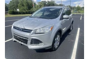 2016 Escape Titanium en Atlanta