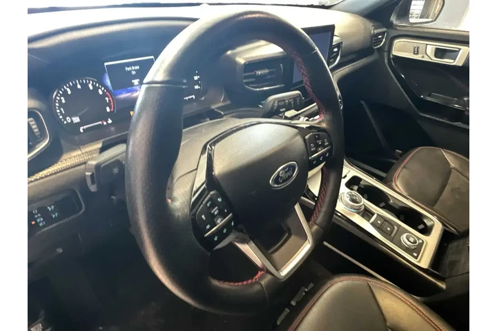 $35492 : Ford Explorer 2023 AWD ST-Li image 9
