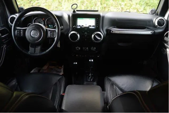 $17000 : Jeep Wrangler Unlimited 2014 image 7