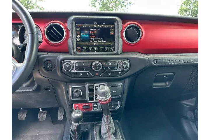 $39995 : Jeep Wrangler Unlimited 2022 image 8