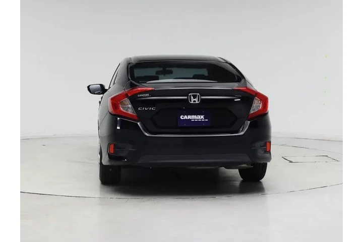 $16998 : Honda Civic 2018 LX 4dr Seda image 6