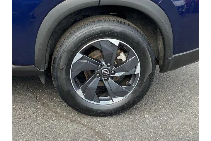 $19487 : Nissan Rogue 2025 AWD SV 4dr image 9