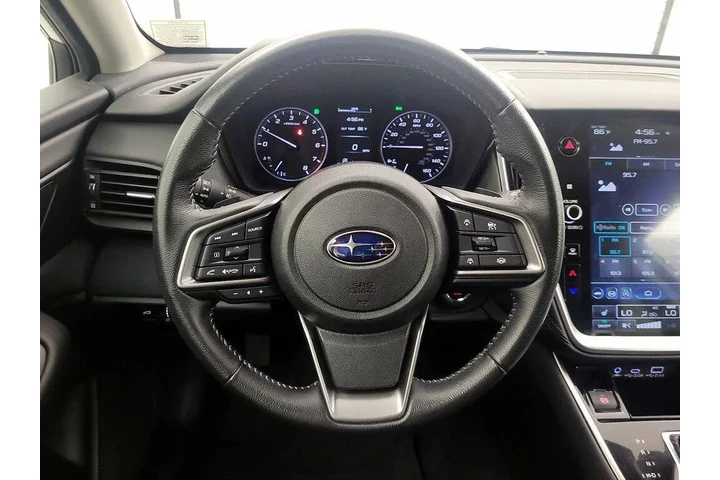 $27998 : Subaru Outback 2023 AWD Prem image 10