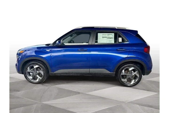 $23714 : Hyundai VENUE 2025 SEL 4dr C image 5