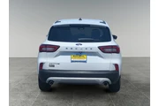 Ford Escape 2023 Active 4dr thumbnail