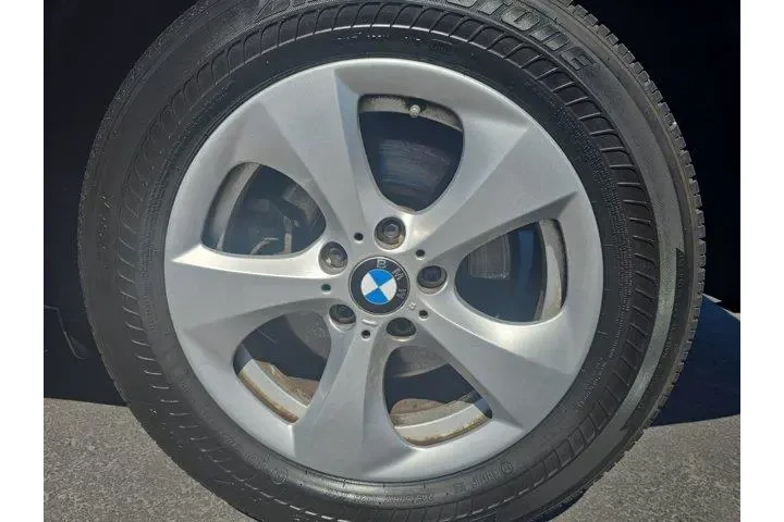 $9995 : BMW X3 2011 AWD xDrive28i 4d image 6