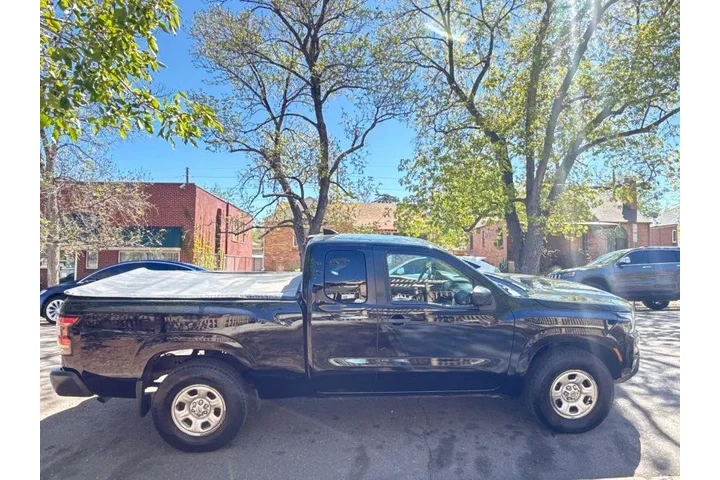 $27495 : 2022 Frontier King Cab S 4x4 image 4