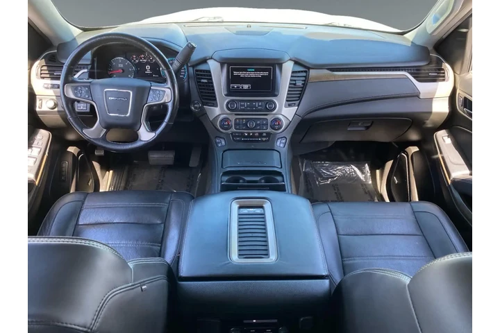 $35645 : GMC Yukon 2018 4x4 Denali 4d image 10