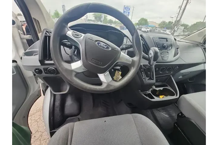 $16998 : Ford Transit 2016 150 3dr SW image 9