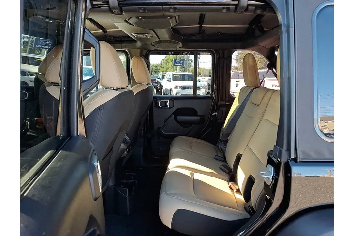 $31599 : Jeep Wrangler Unlimited 2022 image 10