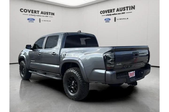 $34995 : Toyota Tacoma 2022 4x4 SR V6 image 3