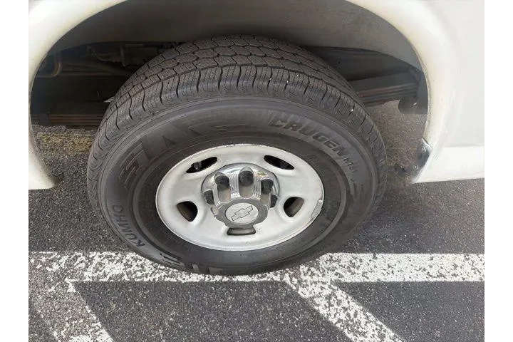 $18799 : Chevrolet Express 2012 LT 35 image 10