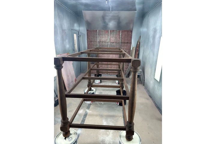 Ayudante para pintar muebles image 7