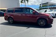 $17995 : 2018 Grand Caravan thumbnail