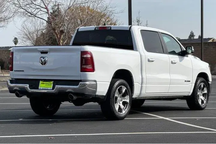 $29588 : Ram 1500 2024 4x2 Laramie 4d image 10