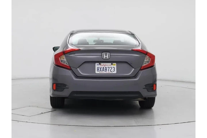 $17998 : Honda Civic 2016 LX 4dr Seda image 6