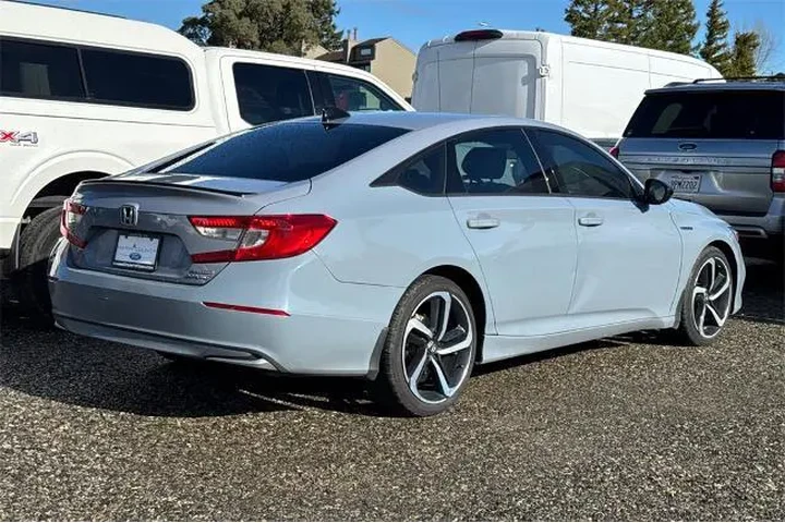 $28475 : Honda Accord Hybrid 2022 Spo image 3