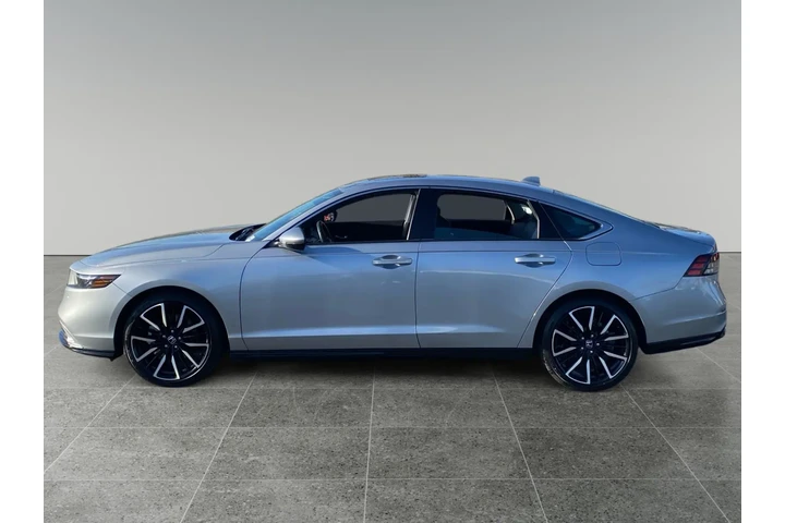 $33401 : Honda Accord Hybrid 2023 Tou image 2