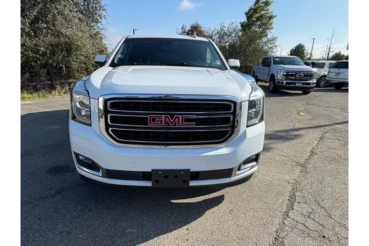 $29500 : GMC Yukon XL 2019 4x2 SLT 4d image 8