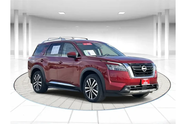 $29969 : Nissan Pathfinder 2023 Plati image 5