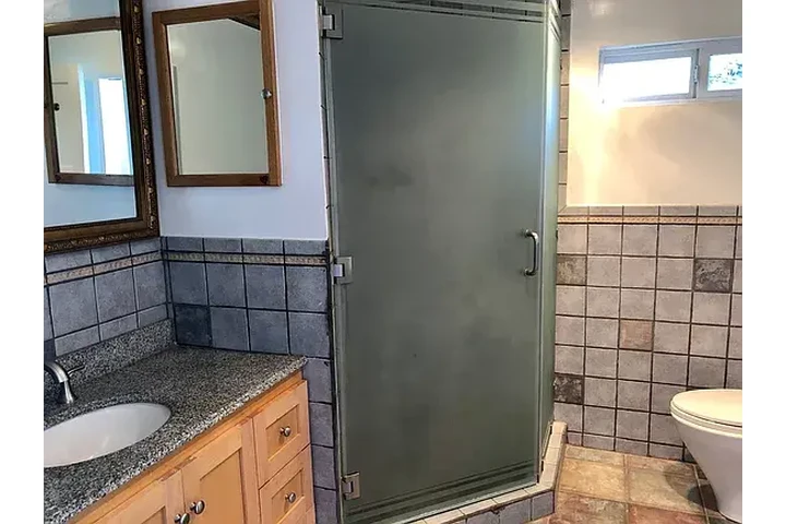 $2500 : Santa Monica‼️MOVE IN READY✅ image 3