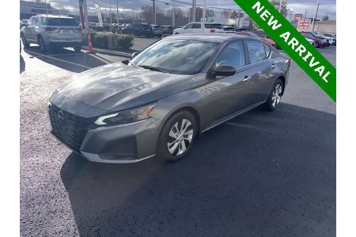 $21995 : Nissan Altima 2024 2.5 S 4dr image 1