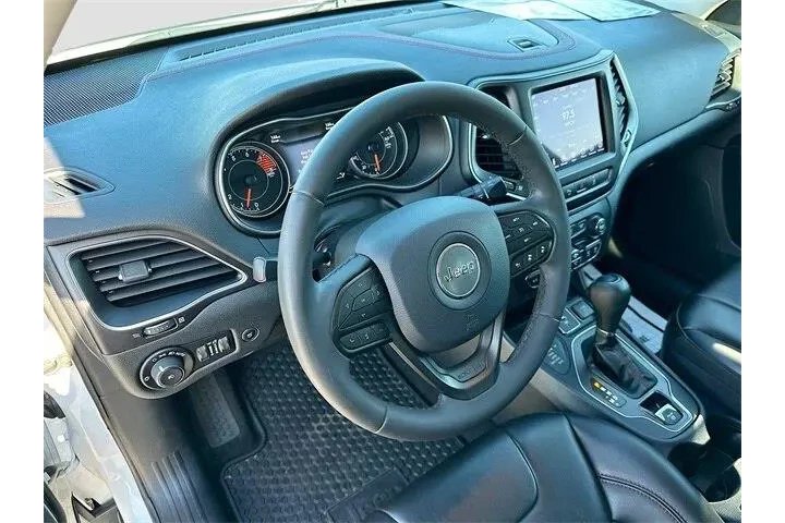 $20787 : Jeep Cherokee 2020 4x4 Trail image 9