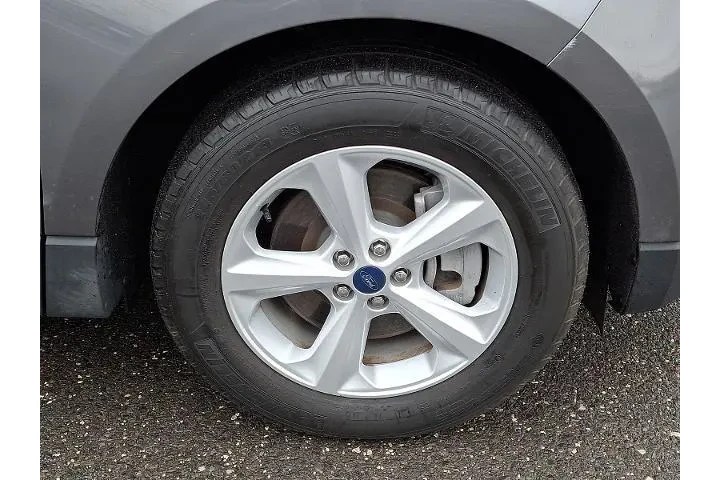 $22997 : Ford Edge 2022 AWD SE 4dr Cr image 8