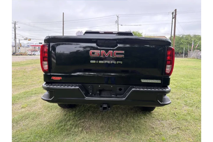 2020 GMC Sierra 1500 Elevation image 9