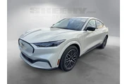 $38995 : Ford Mustang Mach-E 2025 AWD thumbnail